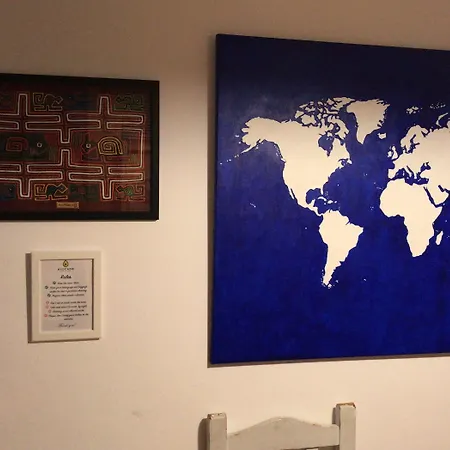 La Ventana Azul Surf Хостел