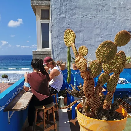 La Ventana Azul Surf Хостел