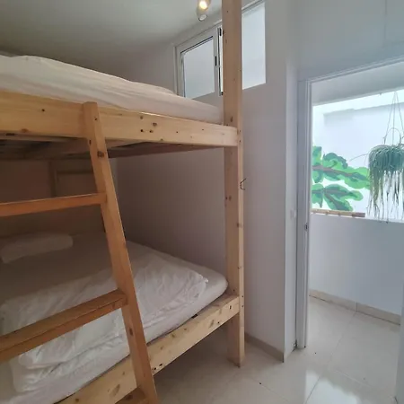 אכסניה La Ventana Azul Surf לאס פאלמס דה גראן קנאריה